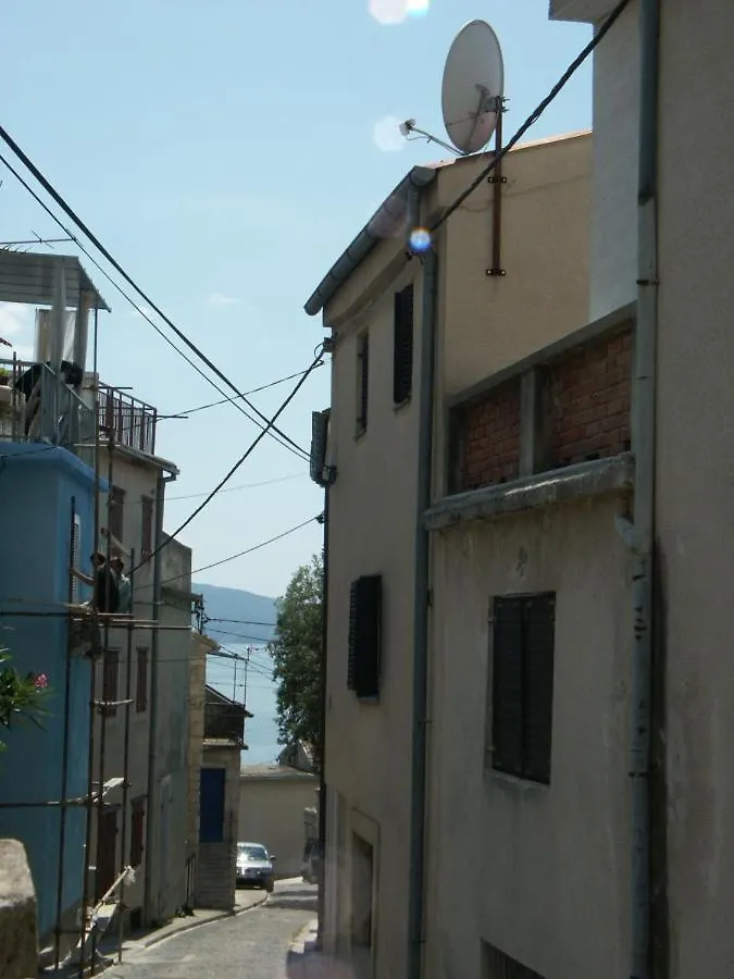 Apartments With Wifi Novi Vinodolski - 2382 Croatia